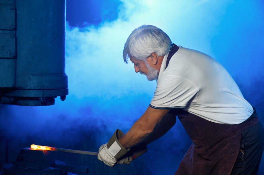 How Long Does an 80 CF Welding Tank Last? A Practical Guide for Welders