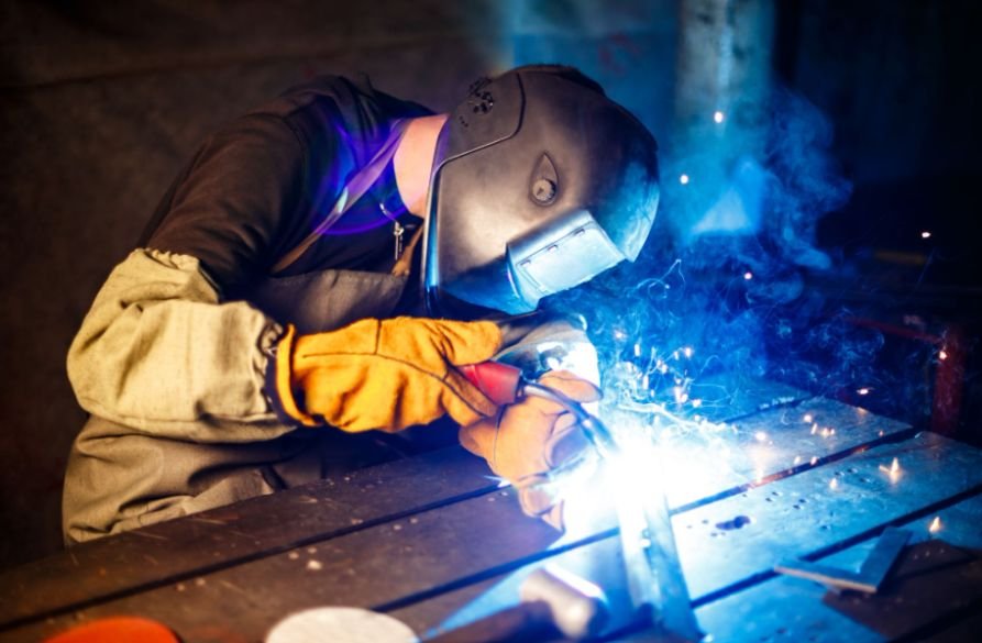 Is Flux Core Better Than MIG for 14-Inch Steel on 120V