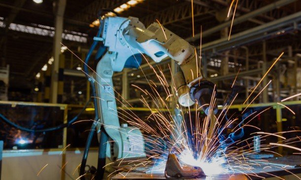 Robotic Welding for Small Manufacturers: Is It Worth the Investment?